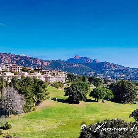 Cap Esterel-murmure D'azur-appartement F2 Vue Mer-grande Terrasse-parking Apartment Saint-Raphael (Var)
